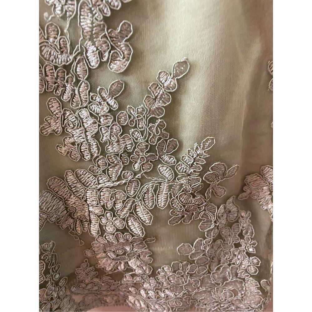 Tobi women’s sage green lace sleeveless, mini dress, size small - Picture 7 of 8